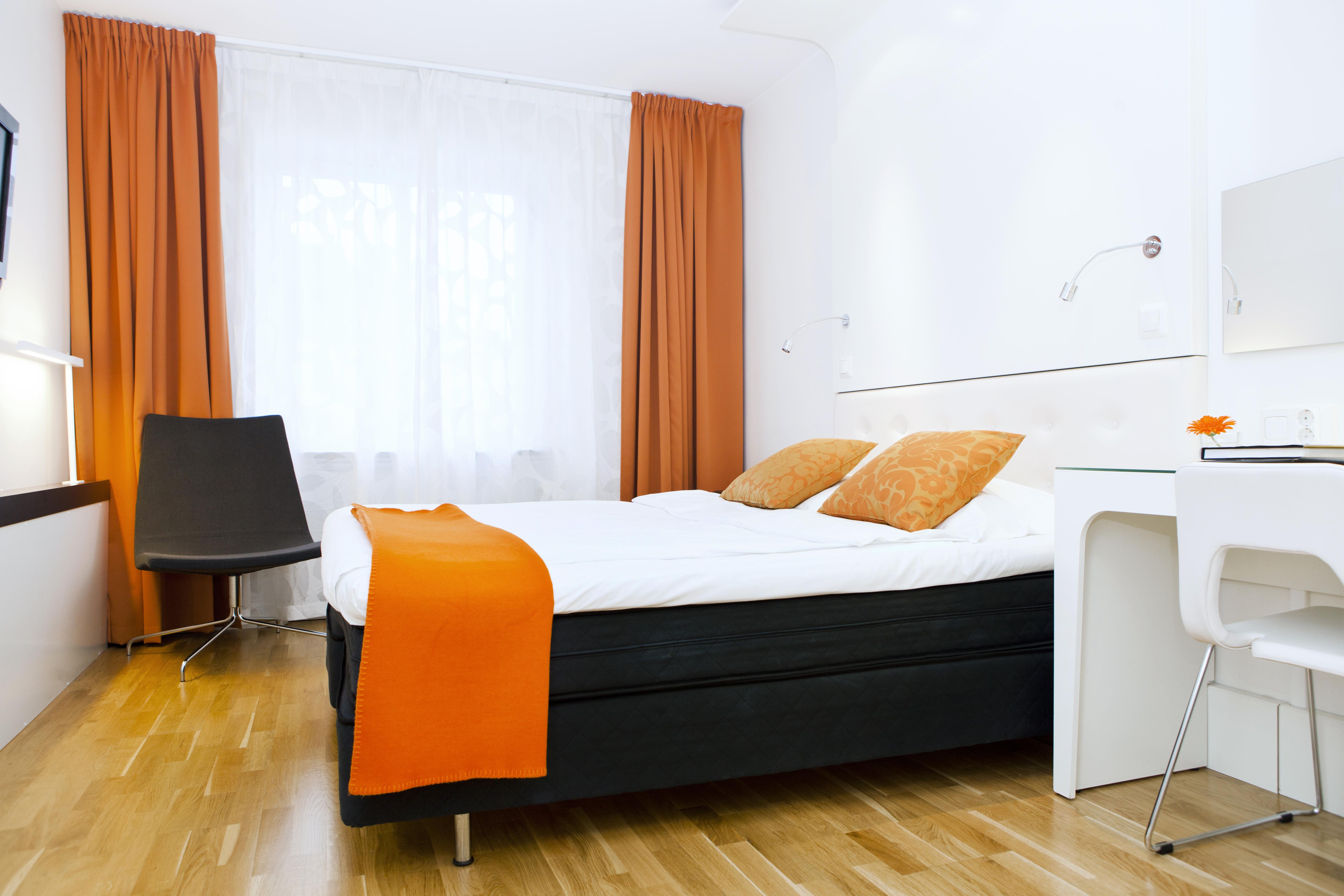 Elite Arcadia Hotell 4*